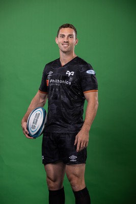 090922 - Ospreys Rugby Squad Portraits - George North