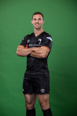 090922 - Ospreys Rugby Squad Portraits - George North