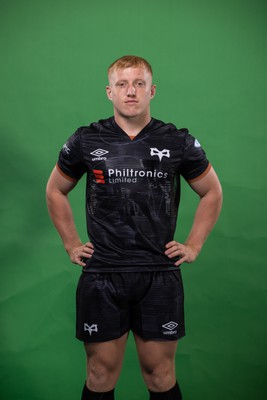 090922 - Ospreys Rugby Squad Portraits - Iestyn Hopkins