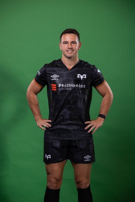 090922 - Ospreys Rugby Squad Portraits - Owen Watkin