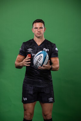 090922 - Ospreys Rugby Squad Portraits - Owen Watkin