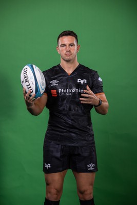 090922 - Ospreys Rugby Squad Portraits - Owen Watkin