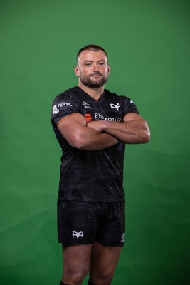 090922 - Ospreys Rugby Squad Portraits - Sam Parry