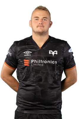 160822 - Ospreys Squad Portraits - Huw Sutton