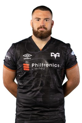 160822 - Ospreys Squad Portraits - Morgan Morris