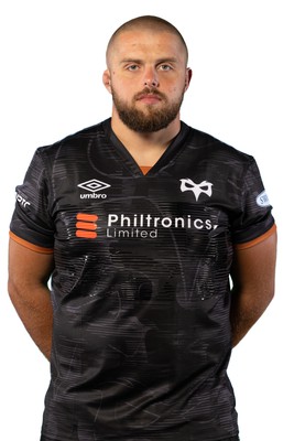 160822 - Ospreys Squad Portraits - Nicky Smith