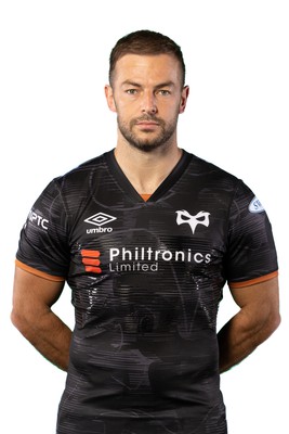 160822 - Ospreys Squad Portraits - Stephen Myler