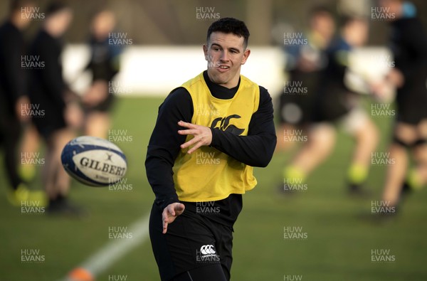 031219 - Ospreys Rugby Training - Owen Watkin