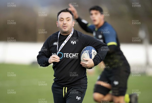 031219 - Ospreys Rugby Training - Matt Sherratt