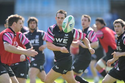 09.04.10 - Ospreys Rugby Training - Lee Byrne in action during training. 