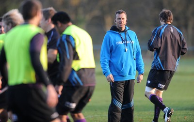 15.11.11 - Ospreys Rugby Training - Ospreys Head coach Sean Holley during training. 