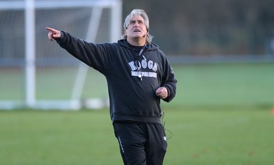 15.11.11 - Ospreys Rugby Training - Ospreys Director of Coaching Scott Johnson during training. 