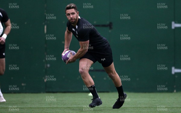 170117 - Ospreys Rugby Training - Rhys Webb during training by Chris Fairweather/Huw Evans Agency