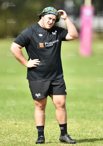 220322 - Ospreys Rugby Training at Stellenbosch Academy of Sport - Rhys Henry of Ospreys during a training session in South Africa