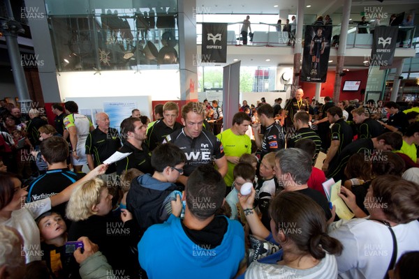 170812 - Ospreys shirt launch, Swansea -