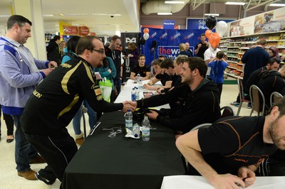130314 - Ospreys -Signing session