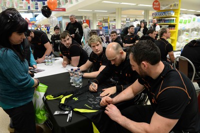 130314 - Ospreys -Signing session