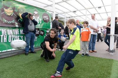 130314 - Ospreys -Signing session