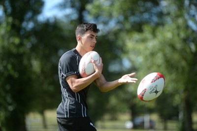 080714 - Ospreys Summer Camp -Ospreys squad give a skills master class