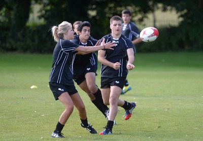 080714 - Ospreys Summer Camp -Ospreys squad give a skills master class