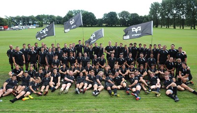 080714 - Ospreys Summer Camp -Ospreys squad give a skills master class