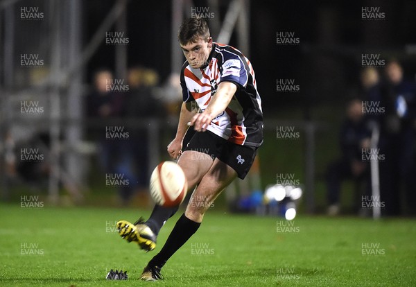 180117 - Ospreys Under 18s v Blues Under 18s - Cai Evans of Ospreys by Ben Evans/Huw Evans Agency