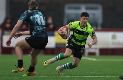 160225  Ospreys U18s v Dragons U18s, WRU Regional Age Grade Semi Final - Noah Morgan of Dragons looks to break