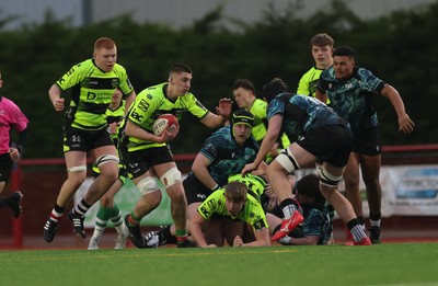 160225  Ospreys U18s v Dragons U18s, WRU Regional Age Grade Semi Final - Sam Walters of Dragons looks to break