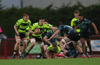 160225  Ospreys U18s v Dragons U18s, WRU Regional Age Grade Semi Final - Sam Walters of Dragons looks to break