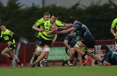 160225  Ospreys U18s v Dragons U18s, WRU Regional Age Grade Semi Final - Sam Walters of Dragons looks to break