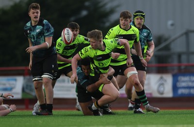 160225  Ospreys U18s v Dragons U18s, WRU Regional Age Grade Semi Final - Tiaan Hall of Dragons offloads