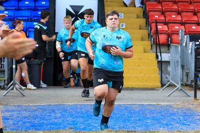 160826 - Ospreys U18 v Scarlets U18 - WRU Regional Age Grade Championship - Mason James of Ospreys u18