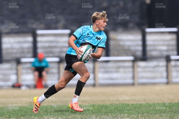 160826 - Ospreys U18 v Scarlets U18 - WRU Regional Age Grade Championship -Cai Davies of Ospreys u18