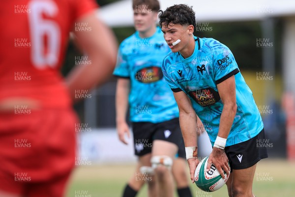 160826 - Ospreys U18 v Scarlets U18 - WRU Regional Age Grade Championship - Harrison Hook of Ospreys u18