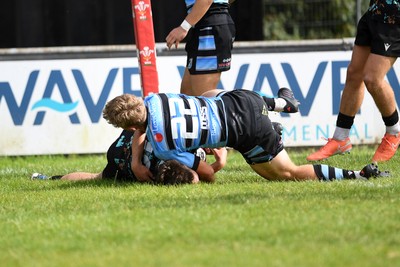 240825 - Ospreys U18s v Cardiff Rugby U18s - Aled Evans of Ospreys scores a try 