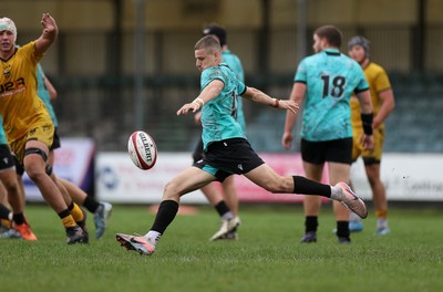 300826 - Ospreys U18s v Dragons U18s - RAG - Dylan Quin of Ospreys 