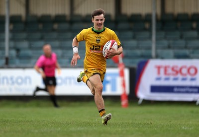 300826 - Ospreys U18s v Dragons U18s - RAG - Dylan Cole of Dragons runs in to score a try