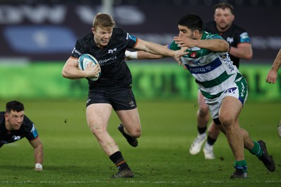 040323 - Ospreys v Benetton - United Rugby Championship - Keiran Williams of Ospreys on the attack