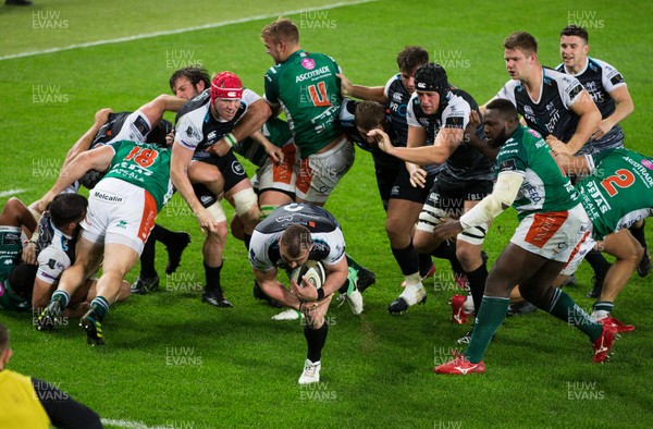 121019 - Ospreys v Benetton Rugby Treviso, Guinness PRO14 - Sam Parry of Ospreys dives in to score his third try
