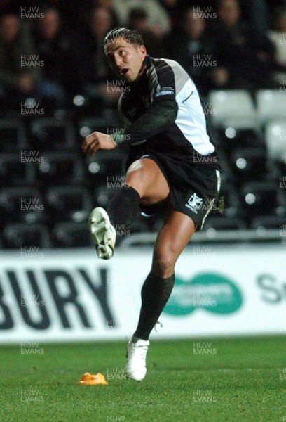 031205 - Celtic League Rugby Ospreys v Borders Gavin Henson back in action for the Ospreys  