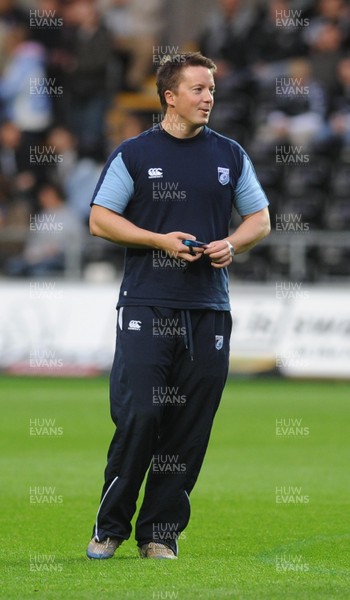 09.09.08 - Magners League Rugby Ospreys v Cardiff Blues Blues' conditioning coach, Trystan Bevan 