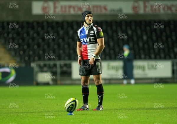 151113 Ospreys v Cardiff Blues - LV=Cup -Ospreys' Matthew Morgan