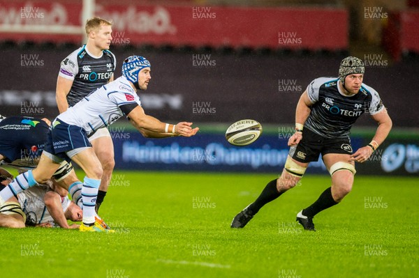 211219 - Ospreys v Cardiff Blues - Guinness PRO14 - Matthew Morgan of Cardiff Blues passes the ball out 