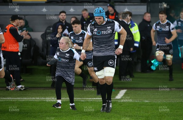 211219 - Ospreys v Cardiff Blues - Guinness PRO14 - Justin Tipuric of Ospreys runs out with mascot