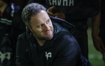 010126 - Ospreys v Cardiff Rugby, United Rugby Championship - Ospreys head coach Mark Jones speaks to the players at the end of the match