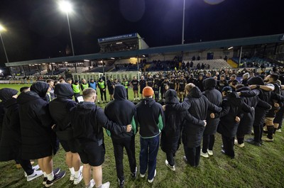 010126 - Ospreys v Cardiff Rugby, United Rugby Championship - Ospreys huddle up at the end of the match