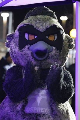 010126 - Ospreys v Cardiff Rugby - United Rugby Championship - Ozzie