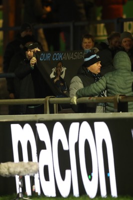 010126 - Ospreys v Cardiff Rugby - United Rugby Championship - Fans