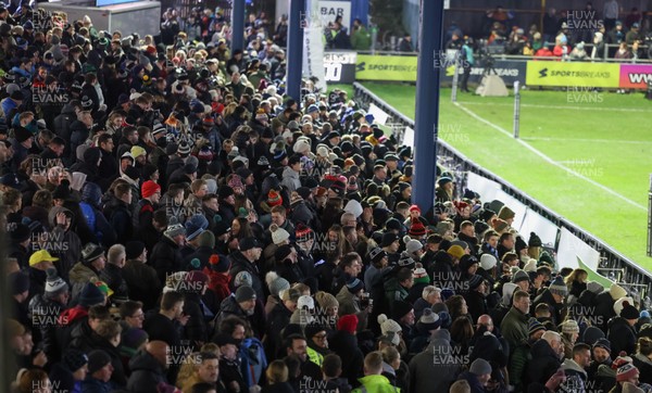010126 - Ospreys v Cardiff Rugby, United Rugby Championship - A sell out crowd watches the final Welsh festive derby between Ospreys and Cardiff Rugby