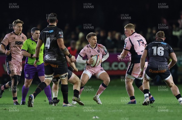 010126 - Ospreys v Cardiff Rugby, United Rugby Championship - Cam Winnet of Cardiff Rugby looks to attack
